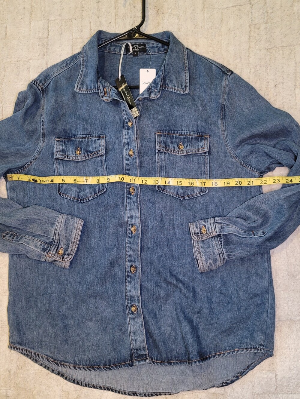 NWT VELVET HEART Medium Wash Button Up Shirt Women's Size L - Picture 8 of 11